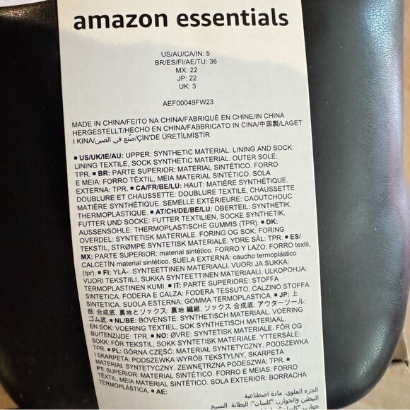 Amazon Essentials Women's Slip On Clog Size 5 - Picture 6 of 6